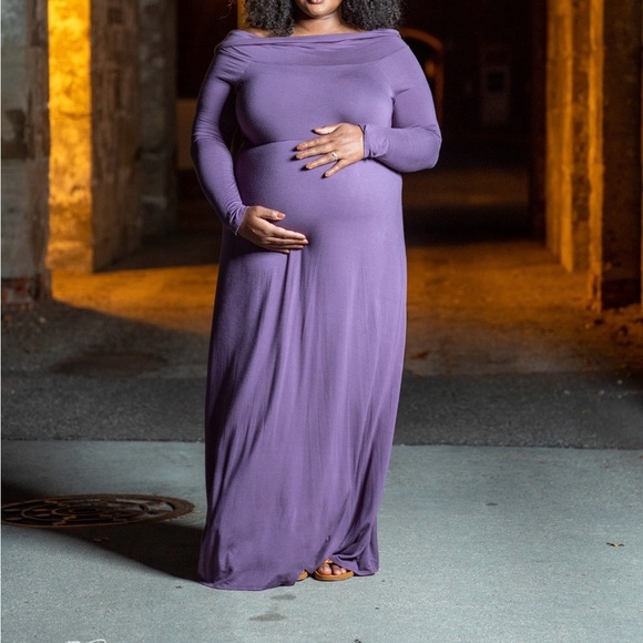 Purple Maternity Dress‎ - Picture 2 of 2
